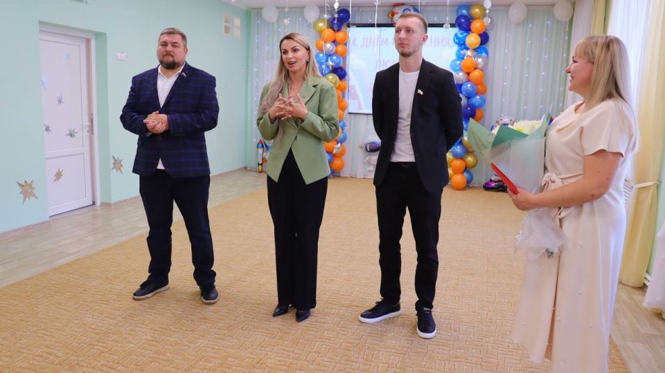 Анастасия Гридчина: С большим удовольствием приняла участие в празднование 60-летия со дня основания МБДОУ №65 «Космонавт», который находится в пгт Аэрофлотский Анастасия Гридчина: С большим удовольствием приняла участие в празднование 60-летия со дня основания МБДОУ №65 «Космонавт», который находится в пгт Аэрофлотский