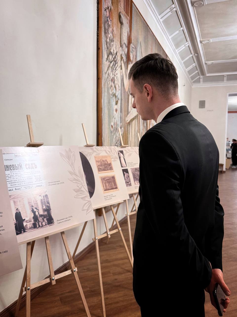 «Вишнёвый сад» — пьеса о поломанных людях