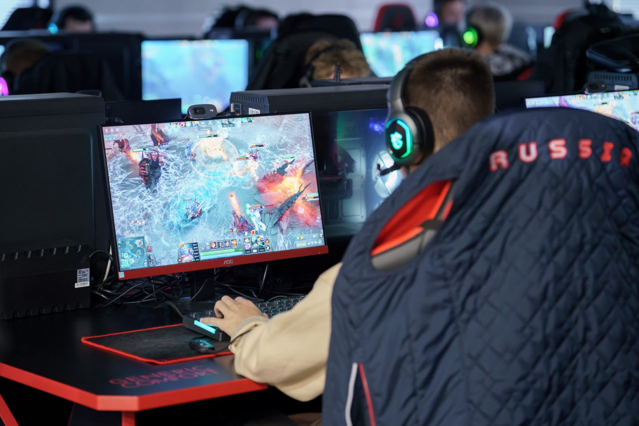 Михаил Развожаев: Сегодня состоялись финалы юбилейного V турнира по киберспорту «Кубок Губернатора города Севастополя» Михаил Развожаев: Сегодня состоялись финалы юбилейного V турнира по киберспорту «Кубок Губернатора города Севастополя»