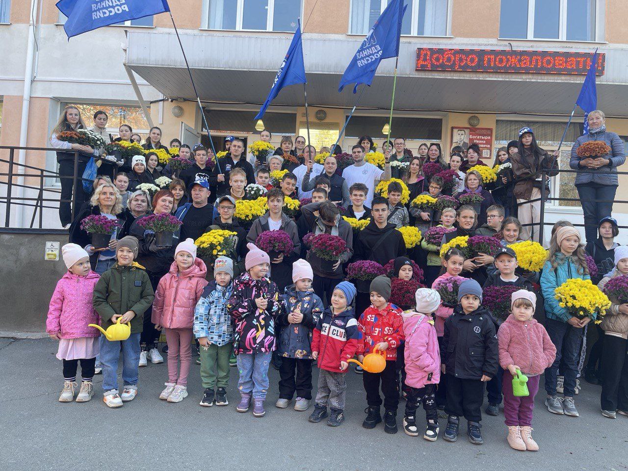 1 ноября по инициативе Председателя Государственного совета Республики Крым Владимира Константинова состоялся Всекрымский субботник