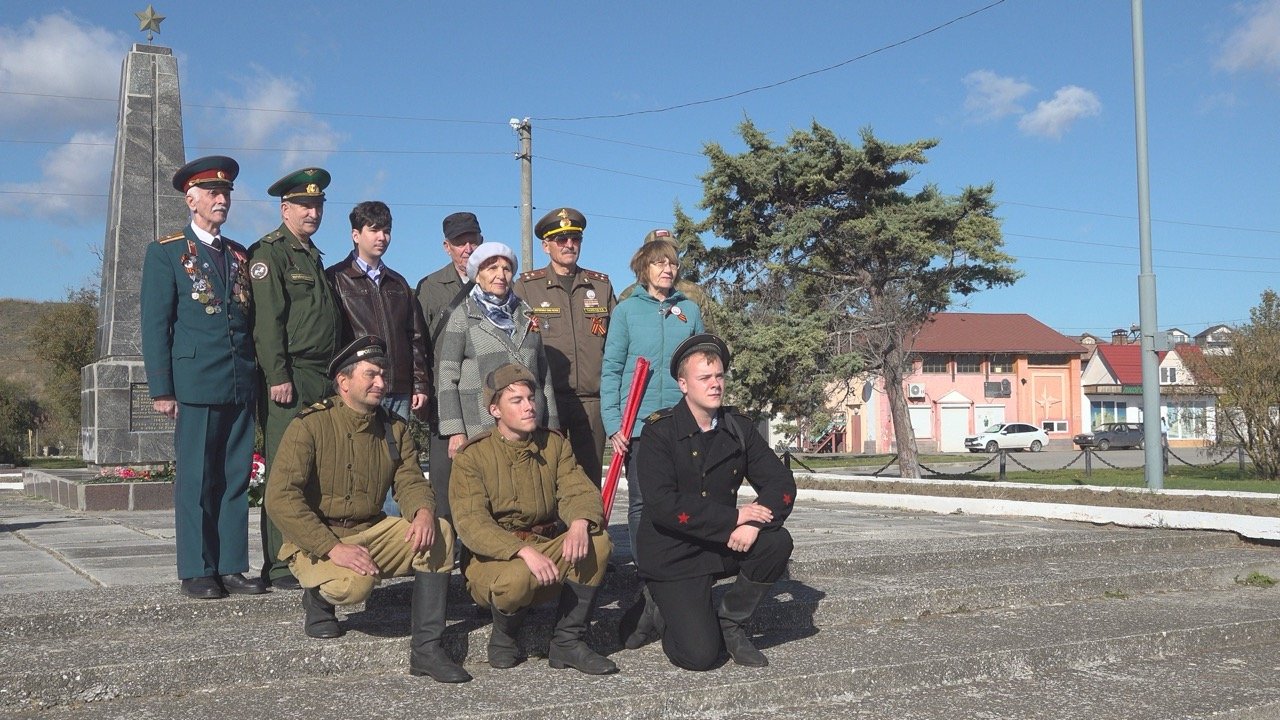 В Керчи отметили 82-ю годовщину Керченско-Эльтигенской десантной операции и 40-летие Музея истории Керченско-Эльтигенского десанта В Керчи отметили 82-ю годовщину Керченско-Эльтигенской десантной операции и 40-летие Музея истории Керченско-Эльтигенского десанта