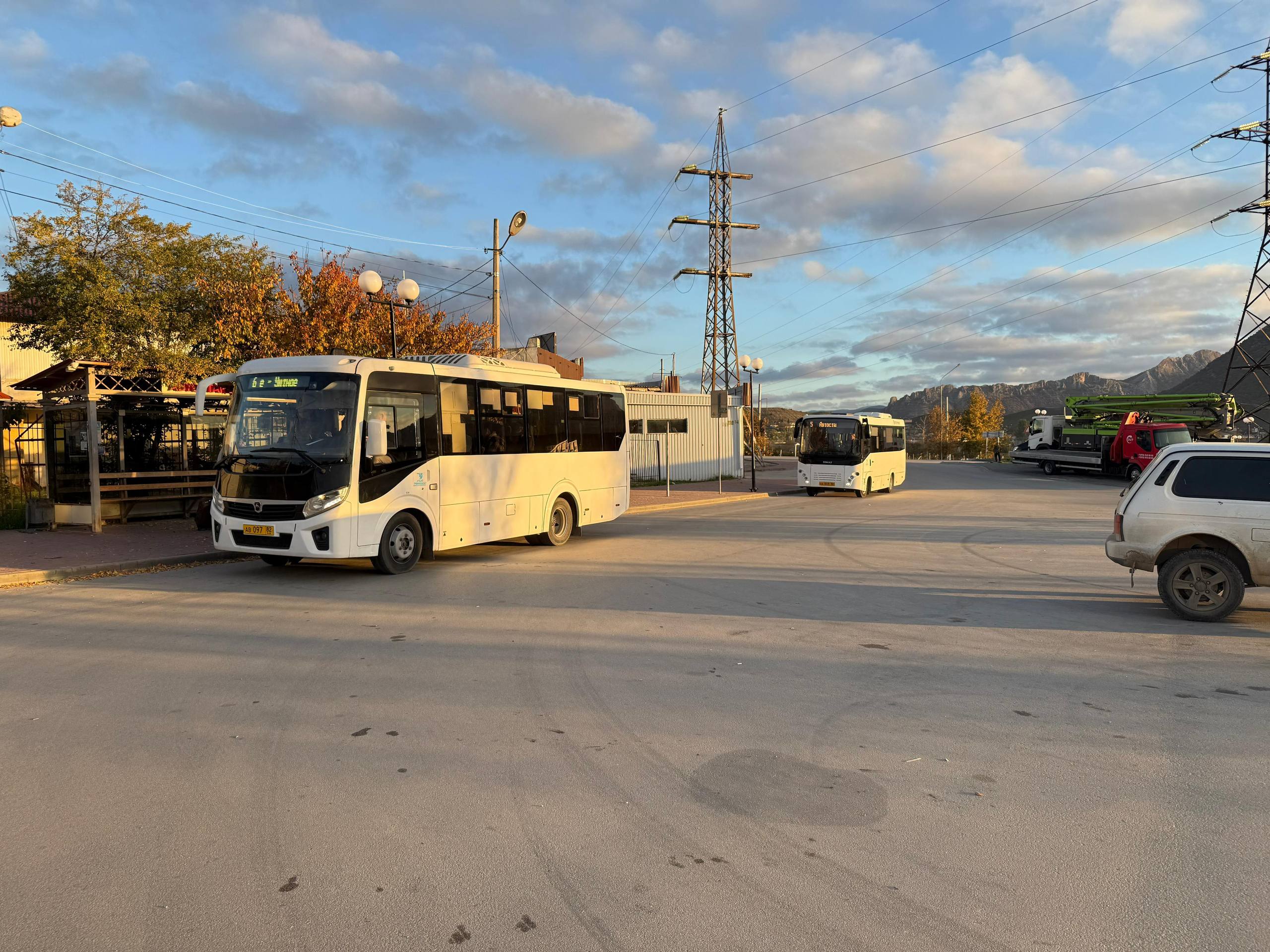 Кирилл Чебышев: Сегодня, в раннее воскресное утро, лично проверил работу общественного транспорта на маршруте «Морское - Судак» Кирилл Чебышев: Сегодня, в раннее воскресное утро, лично проверил работу общественного транспорта на маршруте «Морское - Судак»