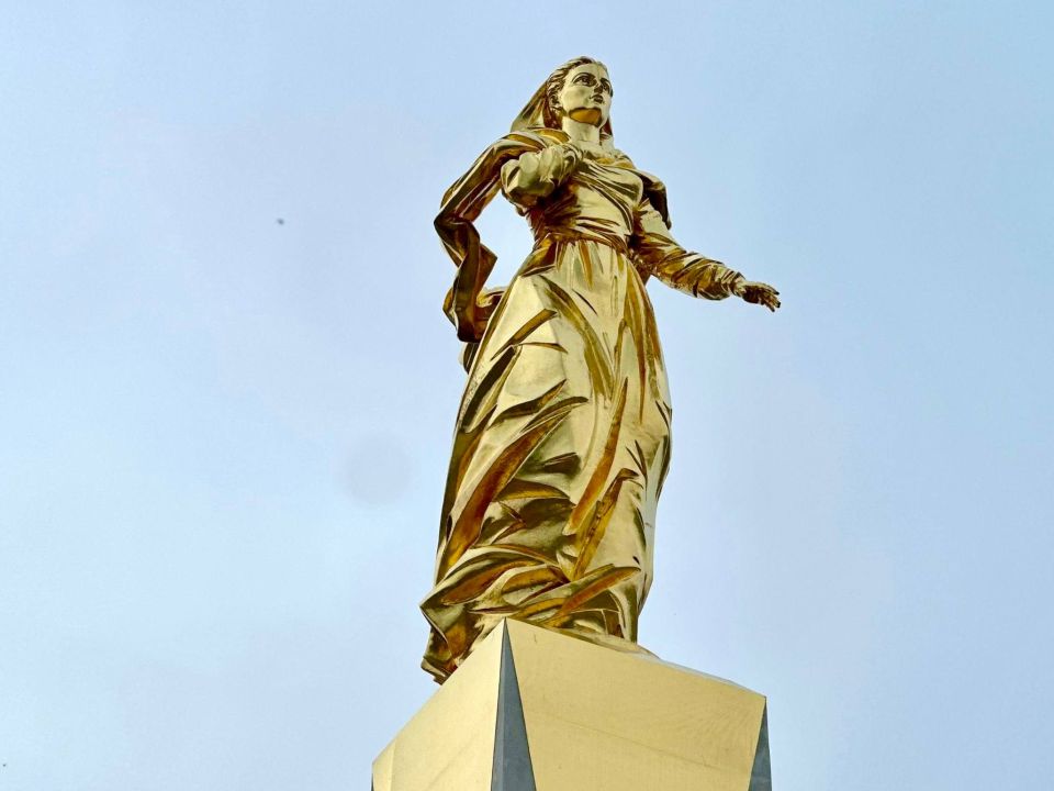 Владимир Немцев: В День народного единства возложили цветы и венок к памятнику «100-летия окончания Гражданской войны на Юге России» вместе с Губернатором Севастополя Михаилом Развожаевым, командующим Черноморским флотом... Владимир Немцев: В День народного единства возложили цветы и венок к памятнику «100-летия окончания Гражданской войны на Юге России» вместе с Губернатором Севастополя Михаилом Развожаевым, командующим Черноморским флотом...