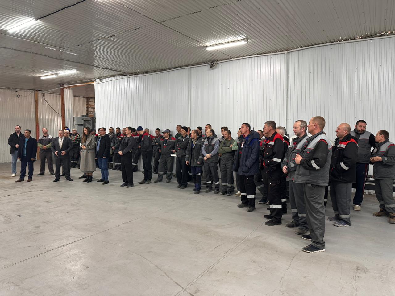 На базе предприятия, специализирующегося на производстве светопрозрачных конструкций, стартовал проект по повышению производительности труда На базе предприятия, специализирующегося на производстве светопрозрачных конструкций, стартовал проект по повышению производительности труда