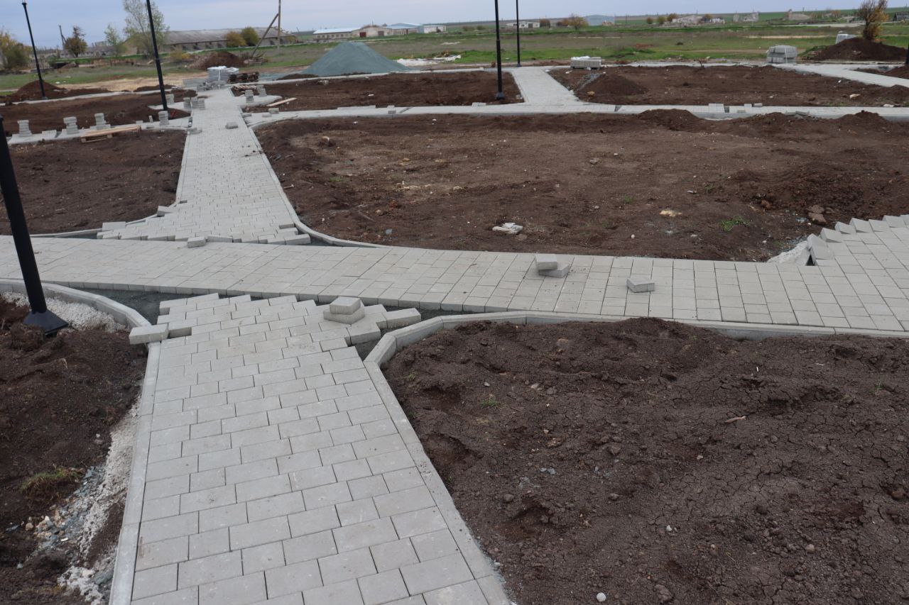 Владислав Хаджиев: Депутат Госдумы РФ VIII созыва Леонид Бабашов посетил с рабочим визитом Сакский район Владислав Хаджиев: Депутат Госдумы РФ VIII созыва Леонид Бабашов посетил с рабочим визитом Сакский район