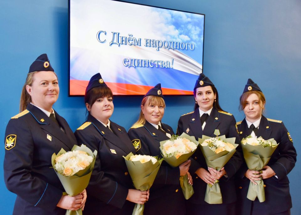 Владимир Немцев: Сегодня в Законодательном Собрании поздравил судебных приставов Севастополя со 160-летием основания института судебных приставов России Владимир Немцев: Сегодня в Законодательном Собрании поздравил судебных приставов Севастополя со 160-летием основания института судебных приставов России