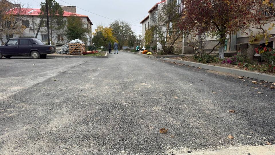 Антон Кравец: Провел мониторинг хода работ на придомовой территории в с.Ивановка по адресам: ул.Ленина 38, ул.Ленина 39 и ул.Ленина 40. Общая сумма мероприятий составляет около 4,6 млн.руб Антон Кравец: Провел мониторинг хода работ на придомовой территории в с.Ивановка по адресам: ул.Ленина 38, ул.Ленина 39 и ул.Ленина 40. Общая сумма мероприятий составляет около 4,6 млн.руб