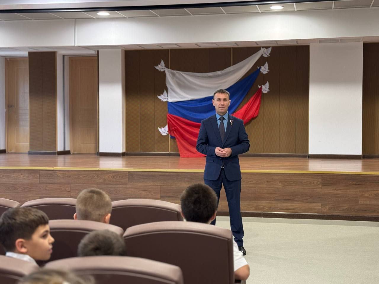 Юрий Нимченко: Знание о героях — это сила, которая воспитывает будущее Юрий Нимченко: Знание о героях — это сила, которая воспитывает будущее