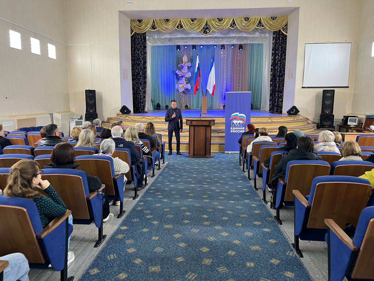 Игорь Ивин: Поддержка со стороны федеральных и региональных властей открывает новые возможности для развития города Игорь Ивин: Поддержка со стороны федеральных и региональных властей открывает новые возможности для развития города