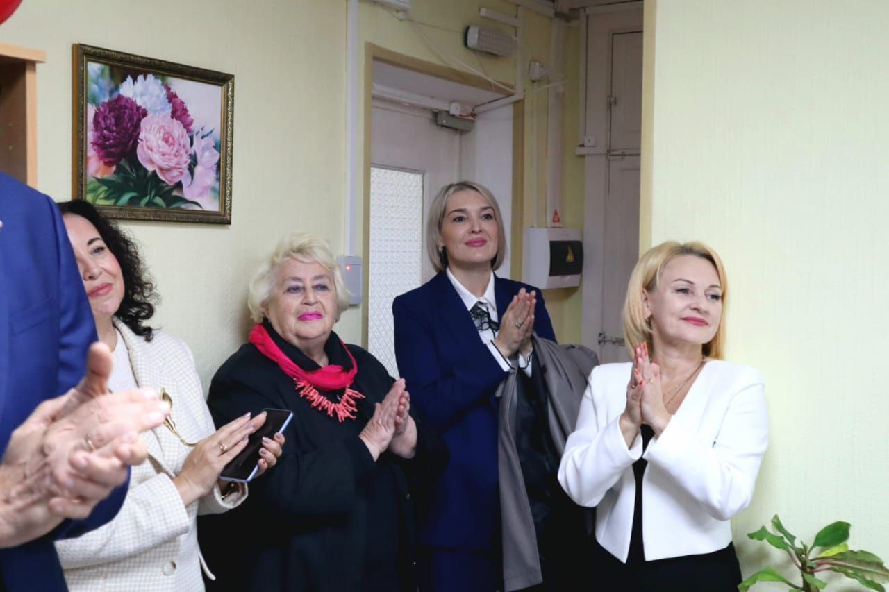 Инна Федоренко: Приняла участие в открытии Центра общения для людей старшего поколения Инна Федоренко: Приняла участие в открытии Центра общения для людей старшего поколения