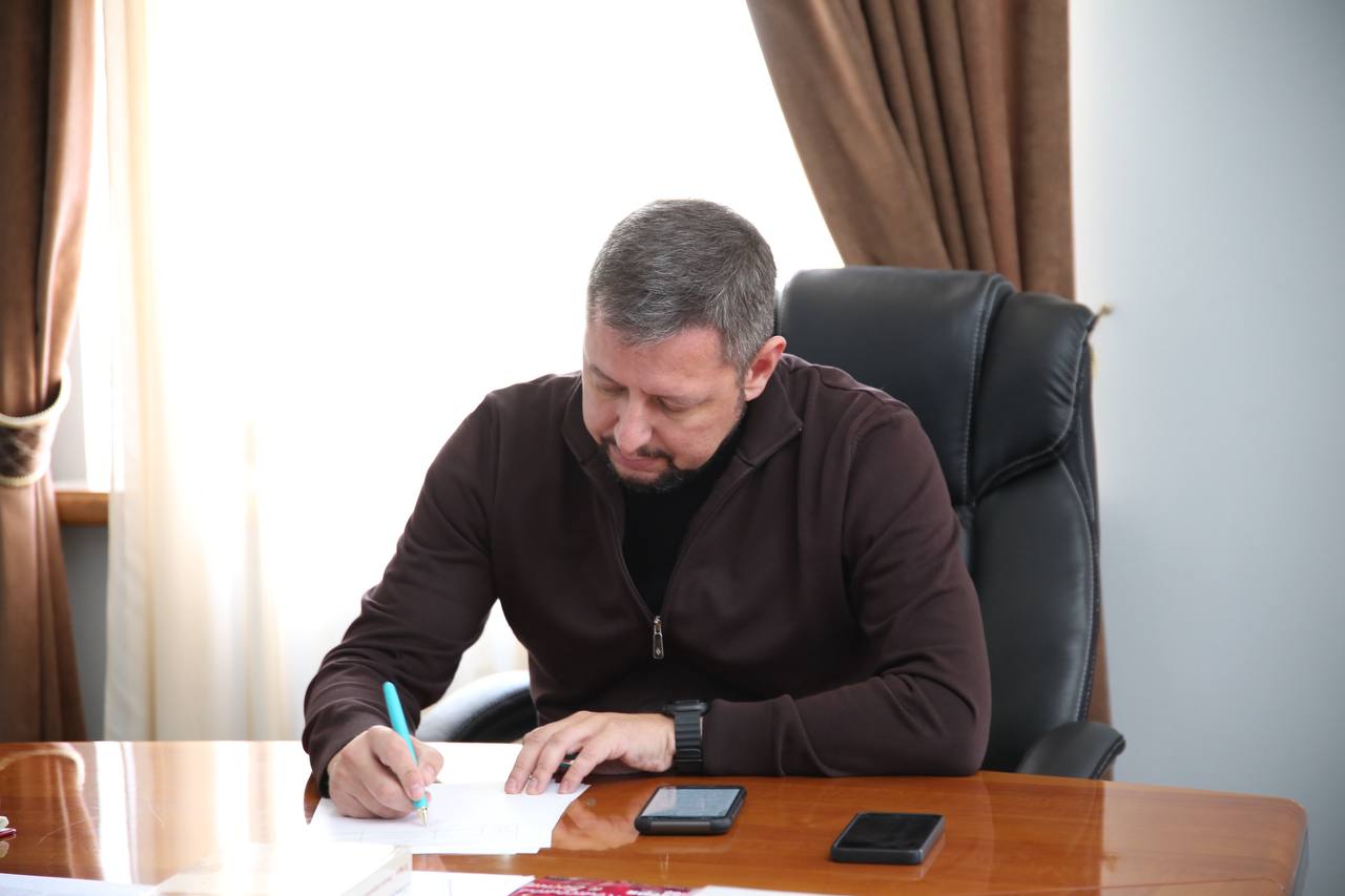 Дмитрий Скобликов: Сегодня провёл личный приём граждан вместе с руководителем аппарата администрации Дмитрий Скобликов: Сегодня провёл личный приём граждан вместе с руководителем аппарата администрации