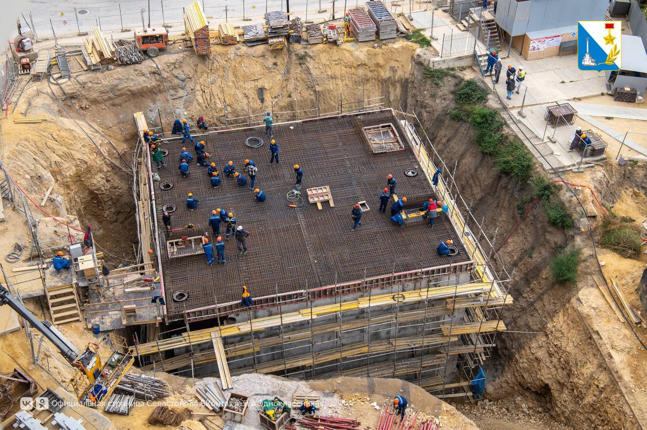 На мысе Хрустальном идет строительство культурного комплекса На мысе Хрустальном идет строительство культурного комплекса