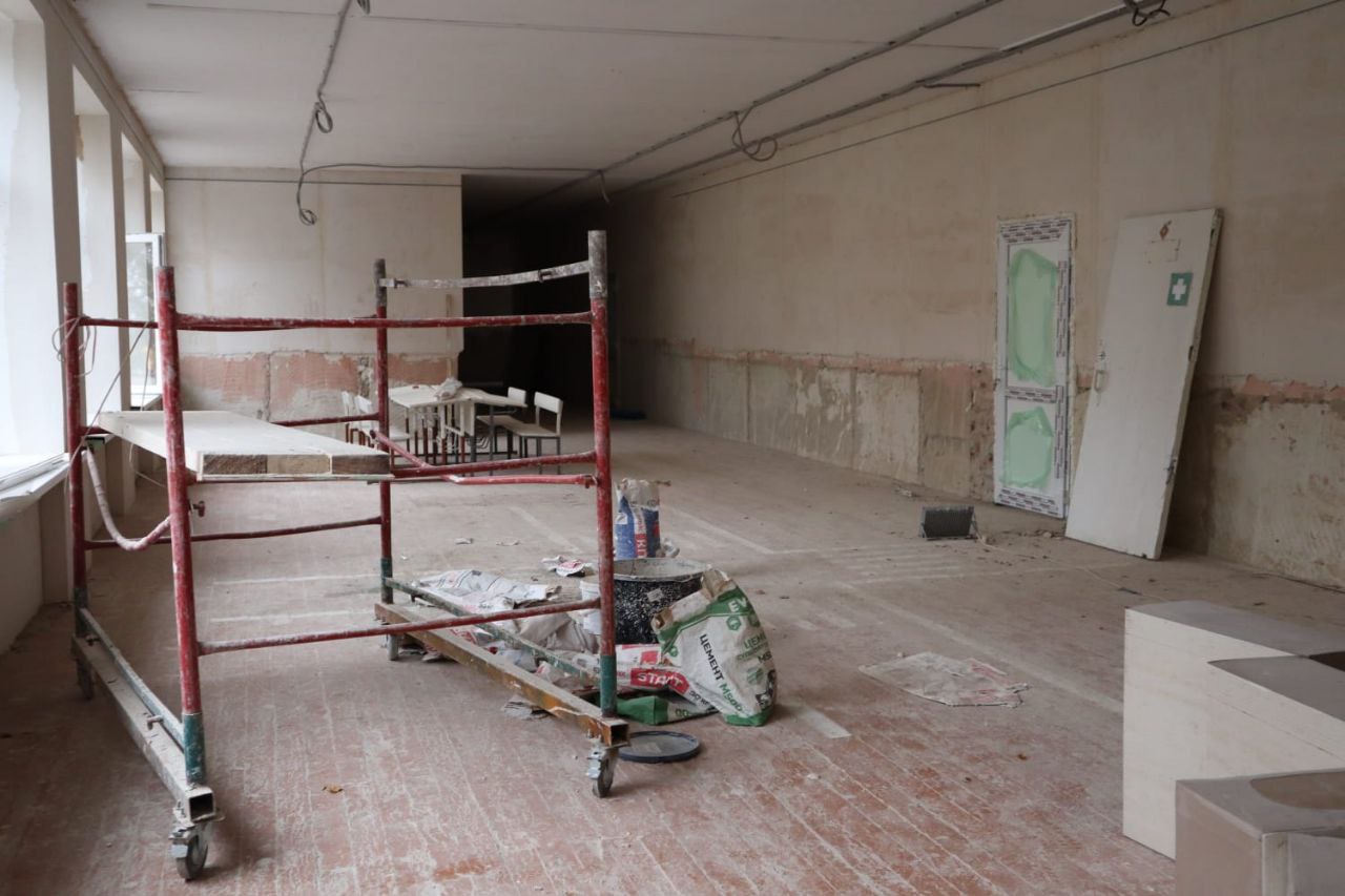 Инна Федоренко: Сегодня провела рабочую выездную встречу с депутатом Государственной Думы Леонидом Ивановичем Бабашовым в селе Луганское Инна Федоренко: Сегодня провела рабочую выездную встречу с депутатом Государственной Думы Леонидом Ивановичем Бабашовым в селе Луганское