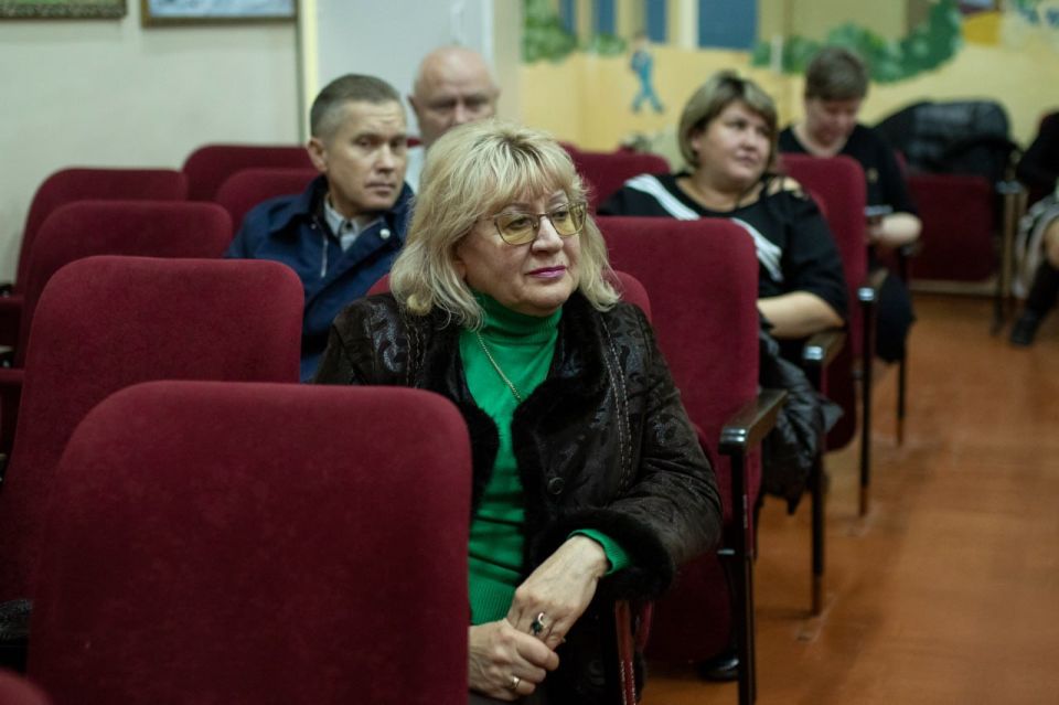 Михаил Афанасьев: Сегодня провели встречу с председателями Советов многоквартирных домов по улицам Бела Куна и Кечкеметской Михаил Афанасьев: Сегодня провели встречу с председателями Советов многоквартирных домов по улицам Бела Куна и Кечкеметской
