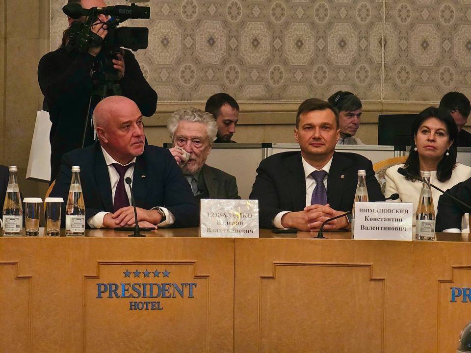Константин Шимановский: В Москве проходит Ялтинский международный форум Константин Шимановский: В Москве проходит Ялтинский международный форум