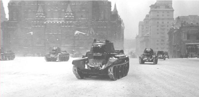 Екатерина Алтабаева: 7 ноября 1941 года, в разгар ожесточенных боев под Москвой, на Красной площади прошёл военный парад в ознаменование 24-й годовщины Великого Октября Екатерина Алтабаева: 7 ноября 1941 года, в разгар ожесточенных боев под Москвой, на Красной площади прошёл военный парад в ознаменование 24-й годовщины Великого Октября