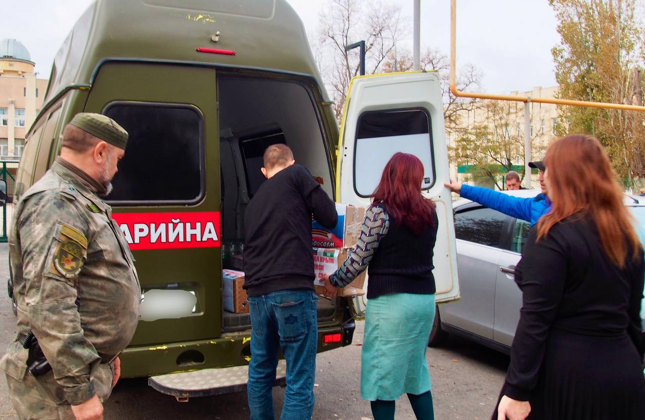 Василий Телиженко: Отправили очередную партию гуманитарной помощи нашим военнослужащим Василий Телиженко: Отправили очередную партию гуманитарной помощи нашим военнослужащим