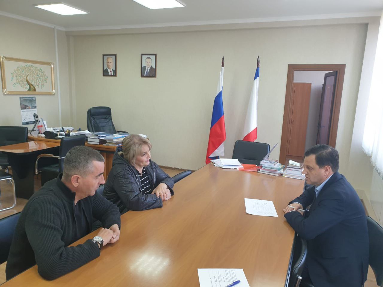 В Государственном комитете по делам межнациональных отношений Республики Крым прошел плановый прием граждан В Государственном комитете по делам межнациональных отношений Республики Крым прошел плановый прием граждан