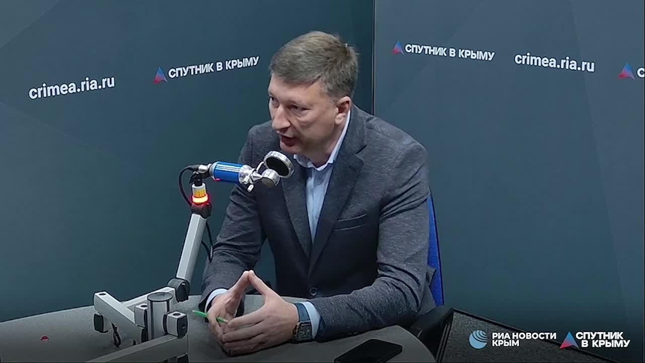 Наша страна, как и в 1612 году, борется с попытками обрушить российскую государственность