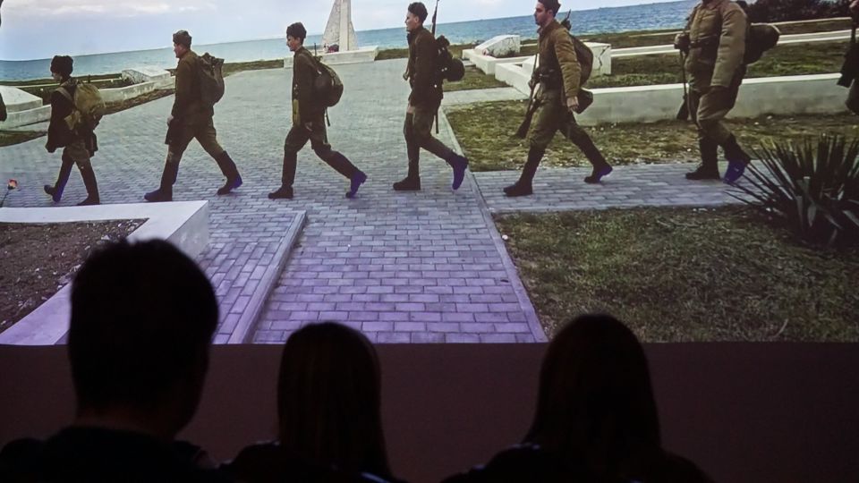 7 ноября в Доме-музее А.П. Чехова состоялась презентация проекта «Дорогами освободителей», который рассказывает об уникальной патриотической акции — пешем походе-реконструкции по местам боев за освобождение Крыма в 1944 году 7 ноября в Доме-музее А.П. Чехова состоялась презентация проекта «Дорогами освободителей», который рассказывает об уникальной патриотической акции — пешем походе-реконструкции по местам боев за освобождение Крыма в 1944 году