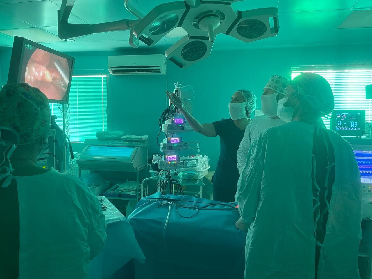 Крымские врачи удалили огромную опухоль у новорожденной девочки Крымские врачи удалили огромную опухоль у новорожденной девочки