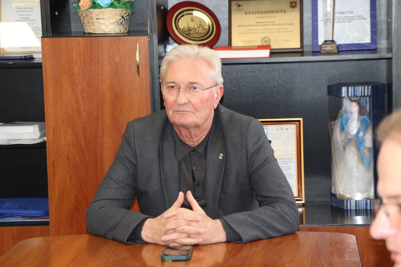 Анжелика Ястребова: Состоялось рабочее совещание с участием моего заместителя Екатерины Глинкиной, заместителя прокурора Бахчисарайского района Николая Чулпанова и депутата Госсовета Крыма Василия Рогатина Анжелика Ястребова: Состоялось рабочее совещание с участием моего заместителя Екатерины Глинкиной, заместителя прокурора Бахчисарайского района Николая Чулпанова и депутата Госсовета Крыма Василия Рогатина