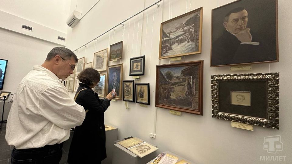 В Мемориальном комплексе жертвам депортации открылась выставка «АРМЕНАК АНОПЬЯН. КРЫМСКАЯ СИБИРИАДА», организованная Крымскотатарским музеем культурно-исторического наследия при участии внучки художника Анны Сухаревой-Анопьян В Мемориальном комплексе жертвам депортации открылась выставка «АРМЕНАК АНОПЬЯН. КРЫМСКАЯ СИБИРИАДА», организованная Крымскотатарским музеем культурно-исторического наследия при участии внучки художника Анны Сухаревой-Анопьян
