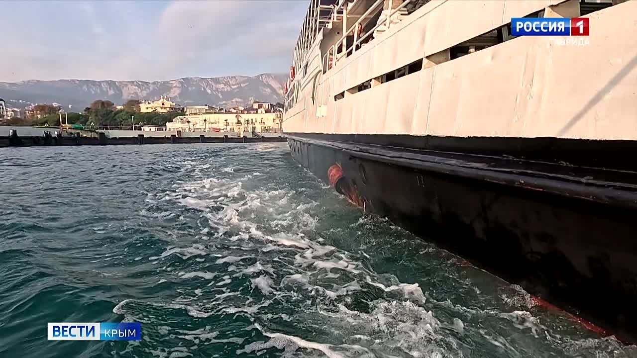 В Ялте почтили память жертв одной из самых страшных морских катастроф в истории страны