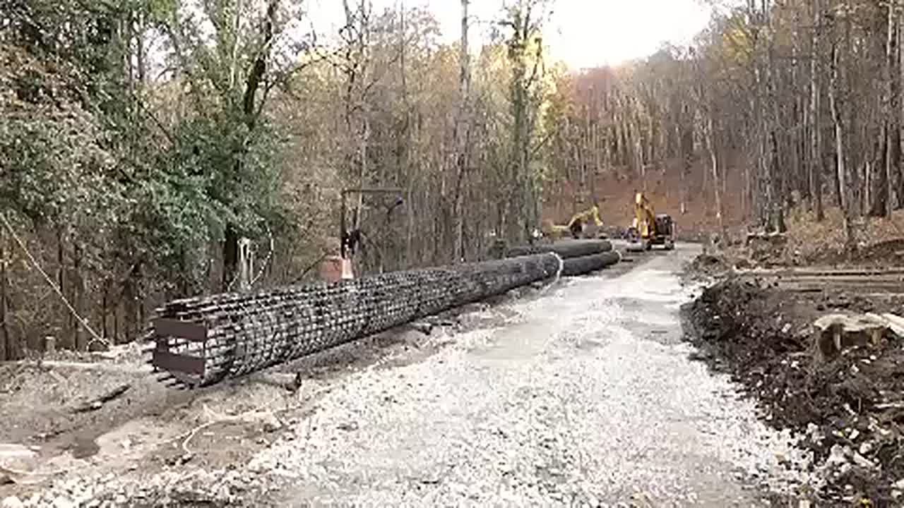 Показываем, как идет капремонт одной из самых живописных туристических дорог Крыма