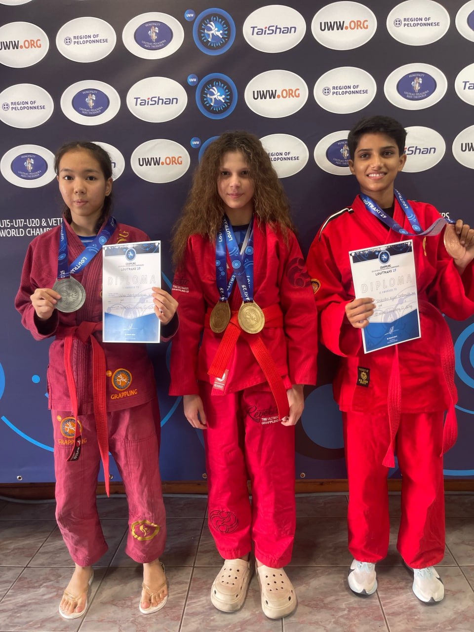 Симферополь гордится своими чемпионами! Симферополь гордится своими чемпионами!