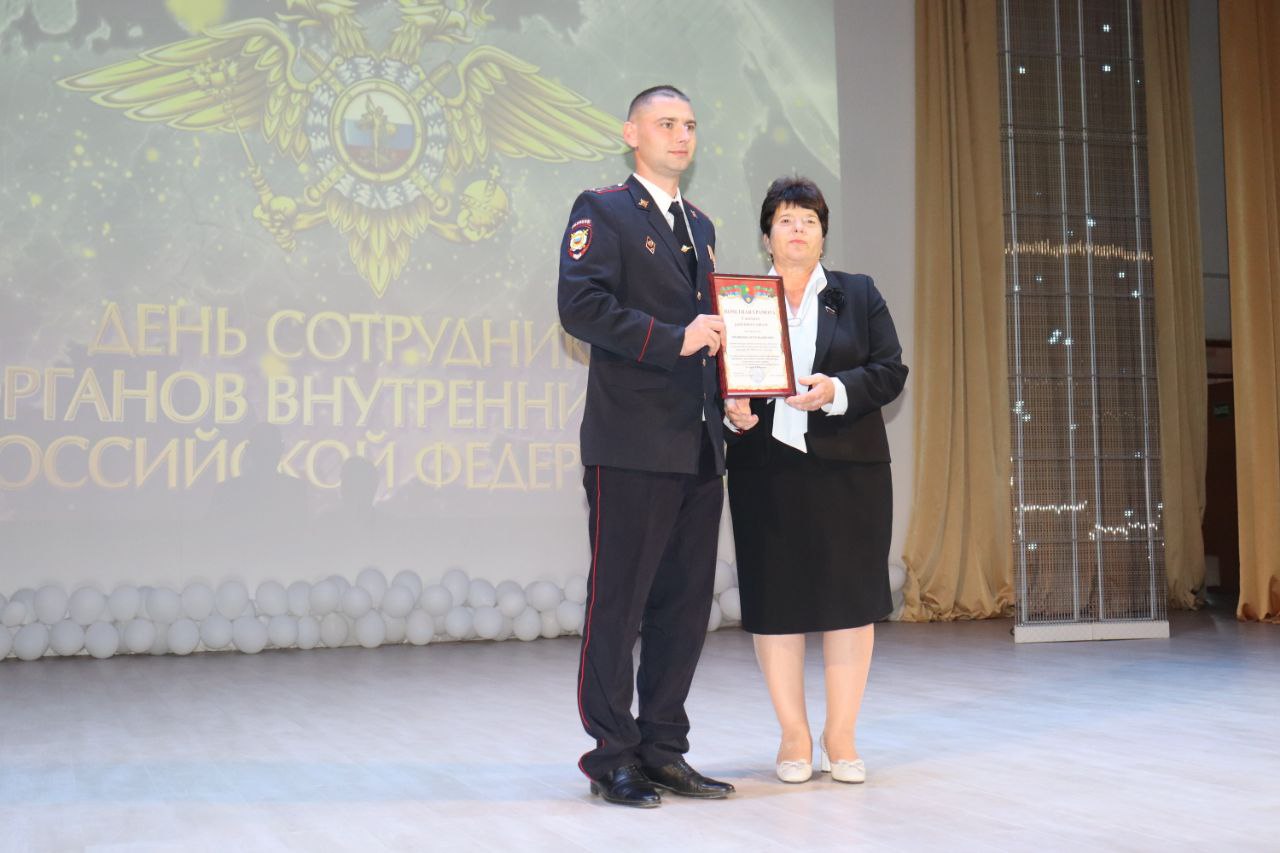 Владислав Хаджиев: Ваша служба и опасна и трудна! Владислав Хаджиев: Ваша служба и опасна и трудна!