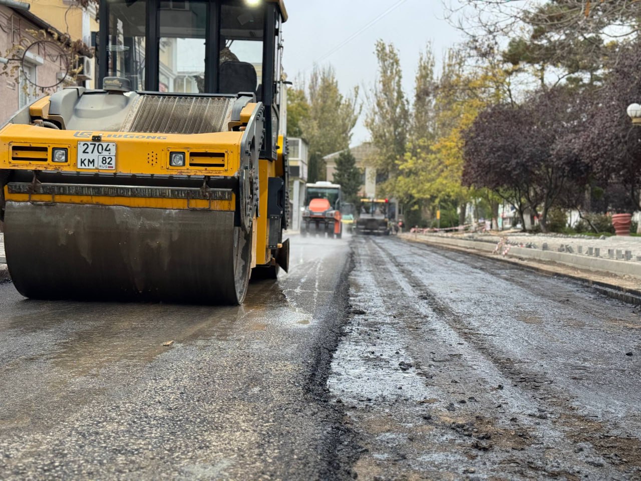 Подрядная организация «Крым-Магистраль» приступила к асфальтированию Кооперативного переулка Подрядная организация «Крым-Магистраль» приступила к асфальтированию Кооперативного переулка