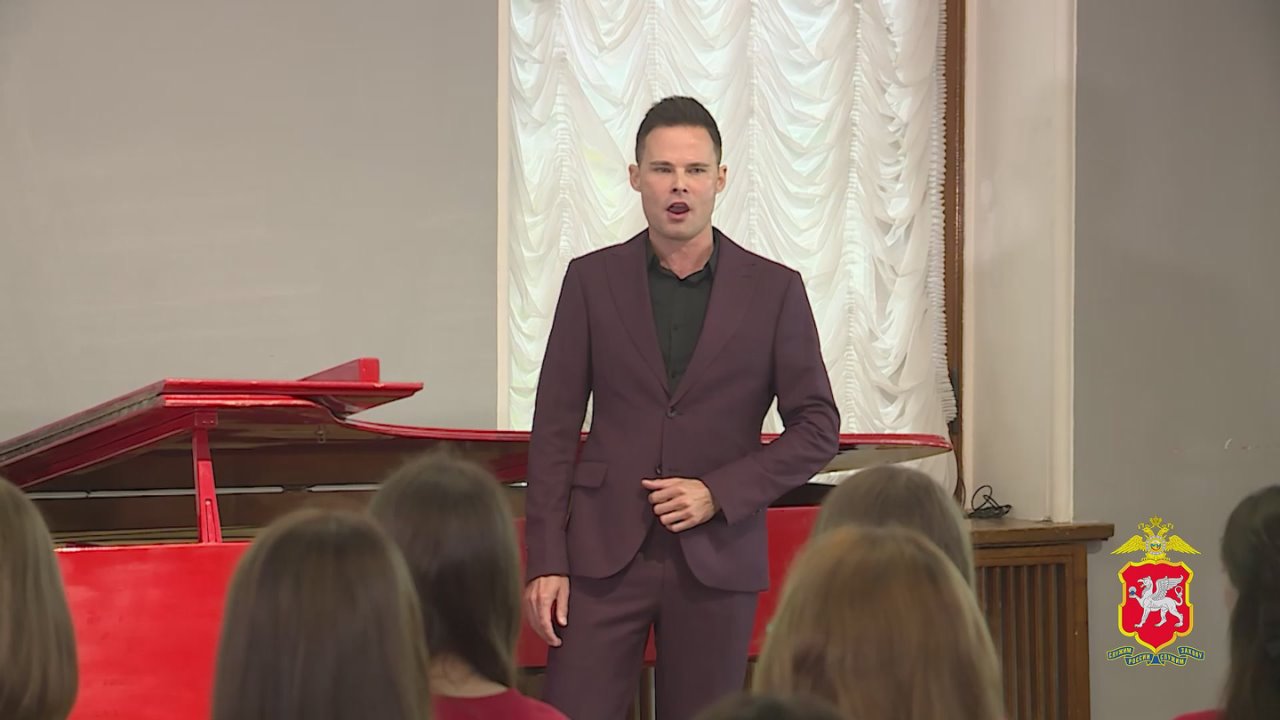 Сотрудники полиции провели на финале Всероссийского конкурса «Большая перемена» тематические встречи