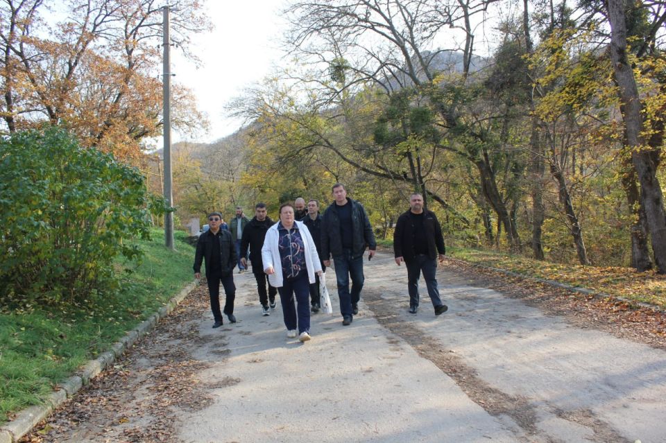 Владимир Ким: Провел встречу с жителями Краснокаменки Владимир Ким: Провел встречу с жителями Краснокаменки