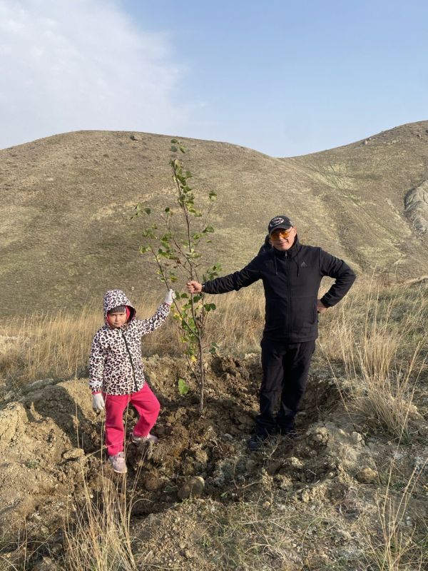 Сегодня в Коктебеле Межрегиональная общественная организация "Ветераны специальной военной операции Крыма и Севастополя", руководителем которой является Дмитрий Трефилов, совместно со спортивным клубом "Крым 4/4"... Сегодня в Коктебеле Межрегиональная общественная организация "Ветераны специальной военной операции Крыма и Севастополя", руководителем которой является Дмитрий Трефилов, совместно со спортивным клубом "Крым 4/4"...