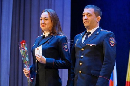 Александр Юрьев: Уважаемые сотрудники и ветераны органов внутренних дел Российской Федерации!