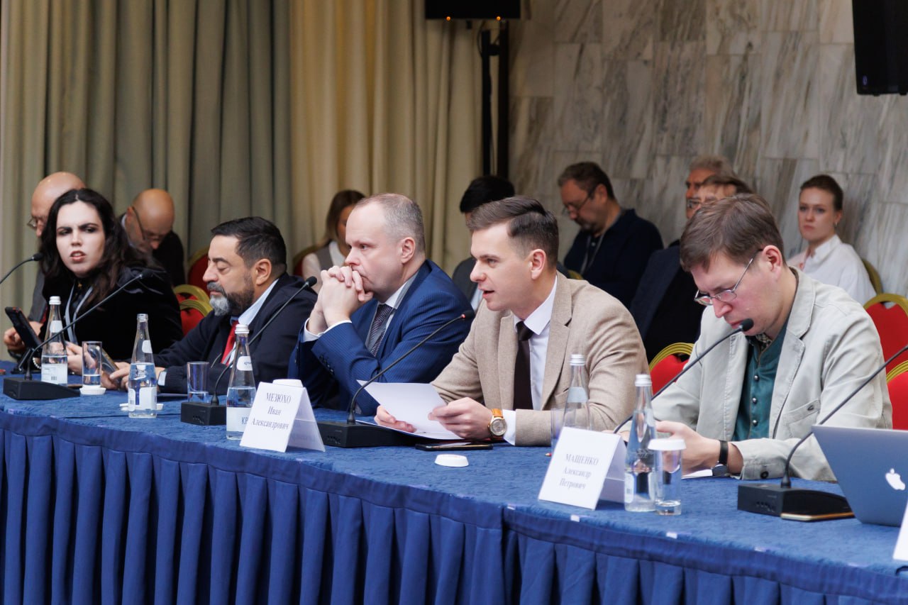 Иван Мезюхо: Крым и мировая политика: Россия задаёт новые правила игры Иван Мезюхо: Крым и мировая политика: Россия задаёт новые правила игры