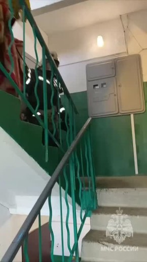 Человека спасли из горящей квартиры в пгт Щебетовка