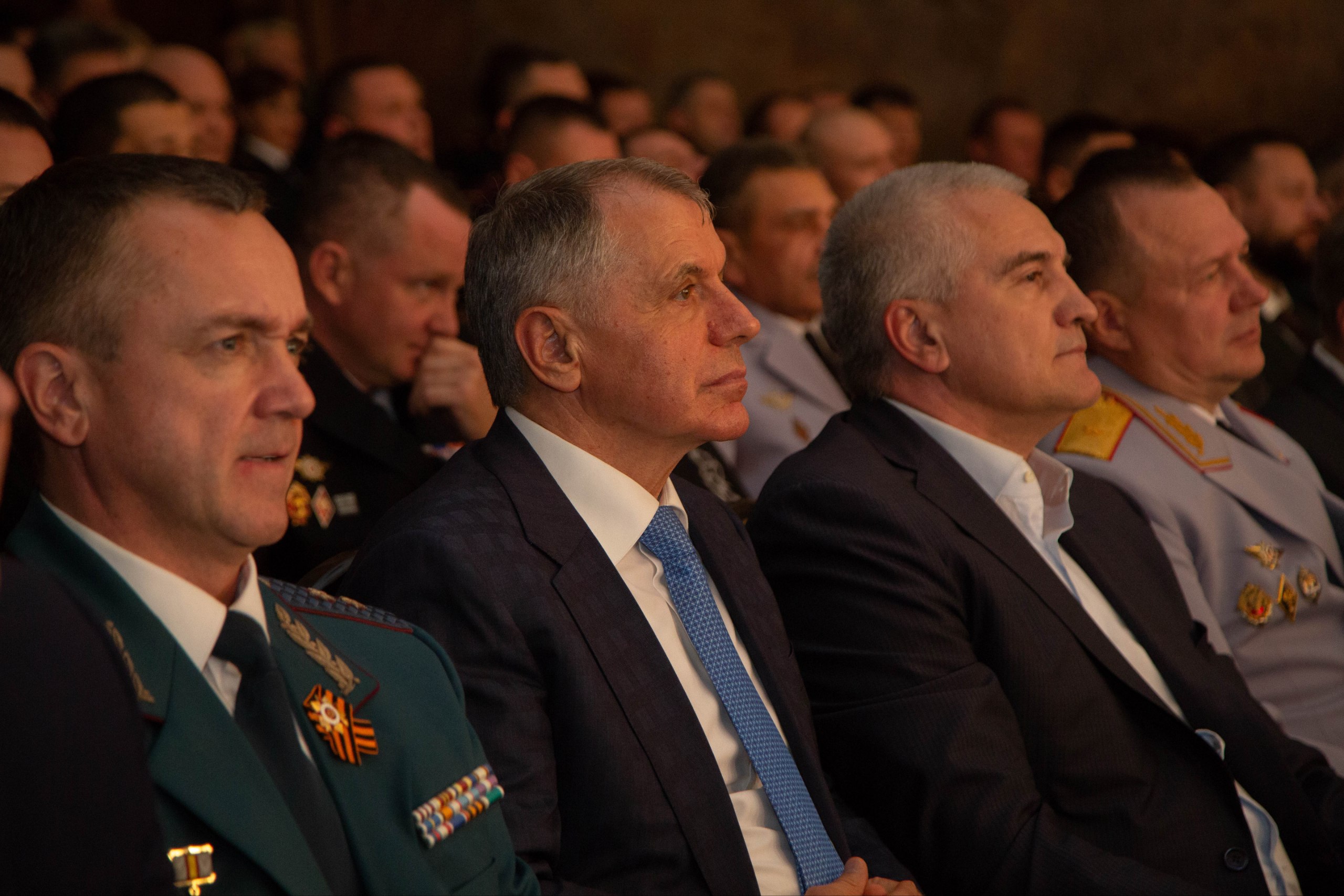 Владимир Константинов: Личный состав МВД по Республике Крым — неотъемлемая часть нашей большой команды, работа которой за 11 лет сделала полуостров одним из высокоразвитых регионов России Владимир Константинов: Личный состав МВД по Республике Крым — неотъемлемая часть нашей большой команды, работа которой за 11 лет сделала полуостров одним из высокоразвитых регионов России