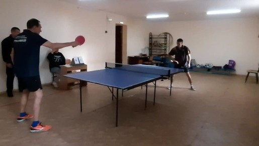 Педагоги достойно защитили честь района в 5 видах спорта