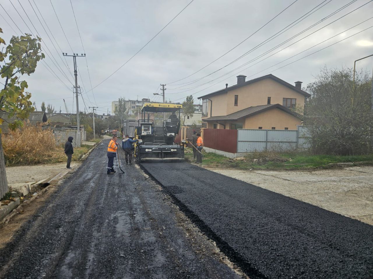 Керченский филиал ГУП РК «Крымавтодор» приступил к ремонту улиц Южной и Вити Коробкова Керченский филиал ГУП РК «Крымавтодор» приступил к ремонту улиц Южной и Вити Коробкова