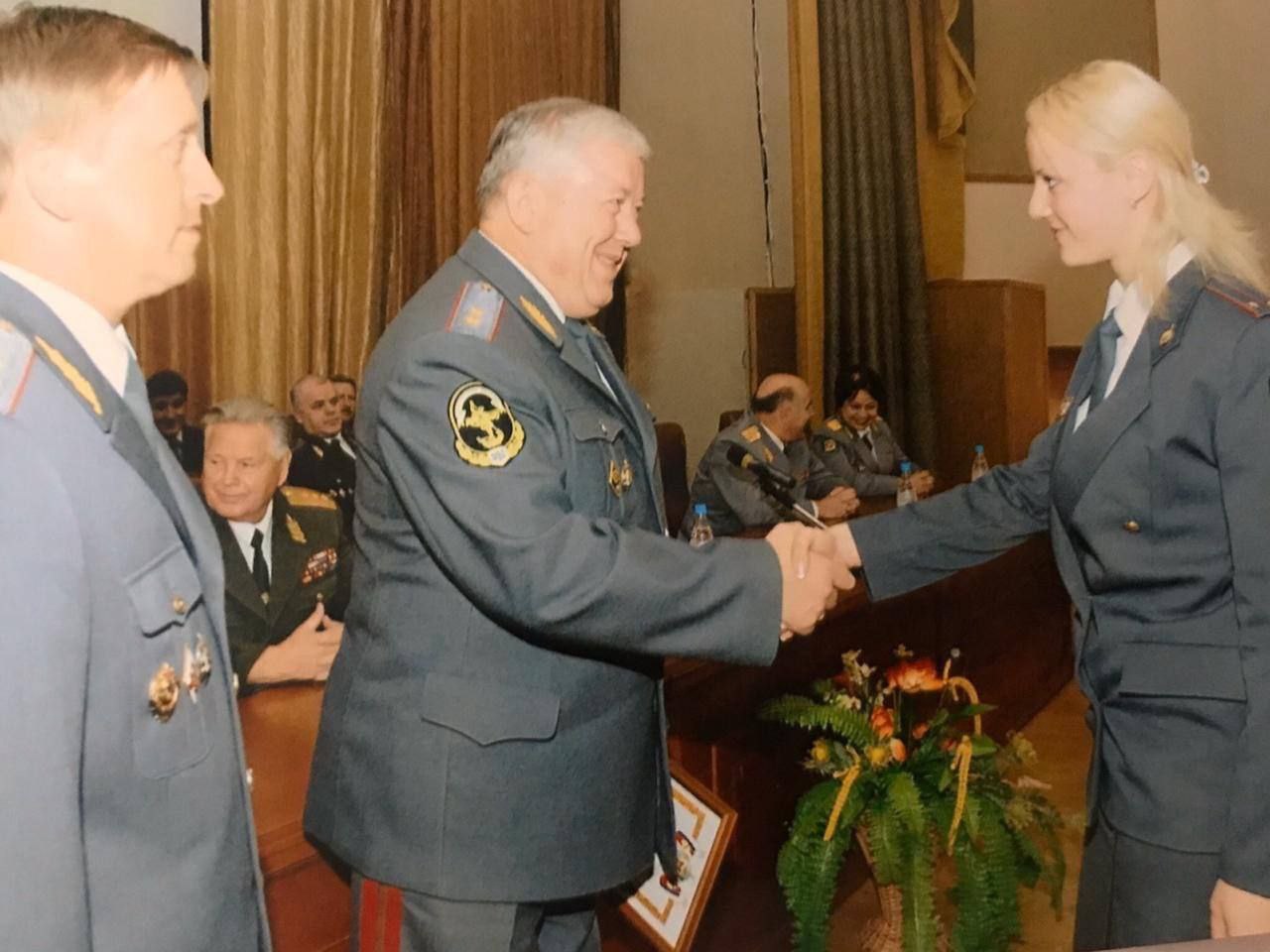 Мария Литовко: Уважаемые сотрудники и ветераны органов внутренних дел! Поздравляю вас с профессиональным праздником! Мария Литовко: Уважаемые сотрудники и ветераны органов внутренних дел! Поздравляю вас с профессиональным праздником!