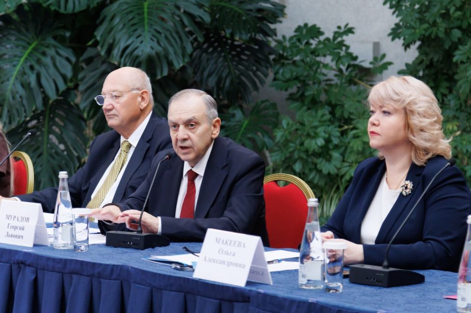 ���� ������: ���� � ������� ��������: ������ ����� ����� ������� ����