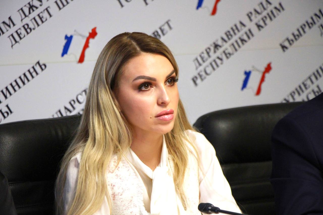 Анастасия Гридчина: Сегодня на совместном заседании комитетов Государственного Совета Республики Крым по межнациональным отношениям и по народной дипломатии и межрегиональным связям депутаты рассмотрели проект закона... Анастасия Гридчина: Сегодня на совместном заседании комитетов Государственного Совета Республики Крым по межнациональным отношениям и по народной дипломатии и межрегиональным связям депутаты рассмотрели проект закона...