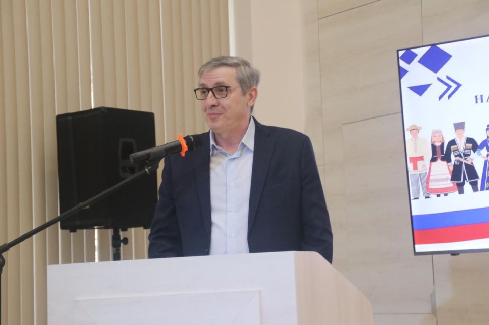 Надежда Краденова и Одиссей Пипия приняли участие в фестивале «Дружба народов» Надежда Краденова и Одиссей Пипия приняли участие в фестивале «Дружба народов»