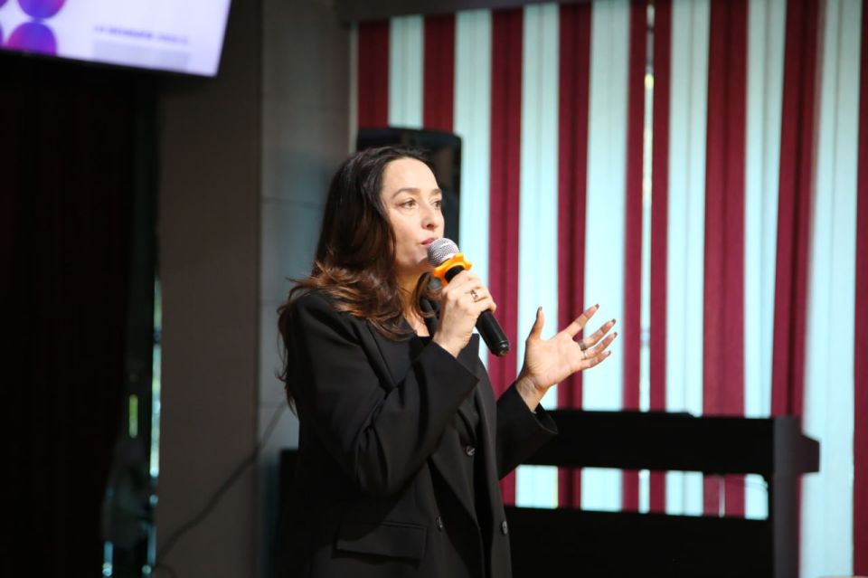 �� ������ �������� � ���������� ���������� ��������� �������-��������� ��������� �����: �� ����� � �����������