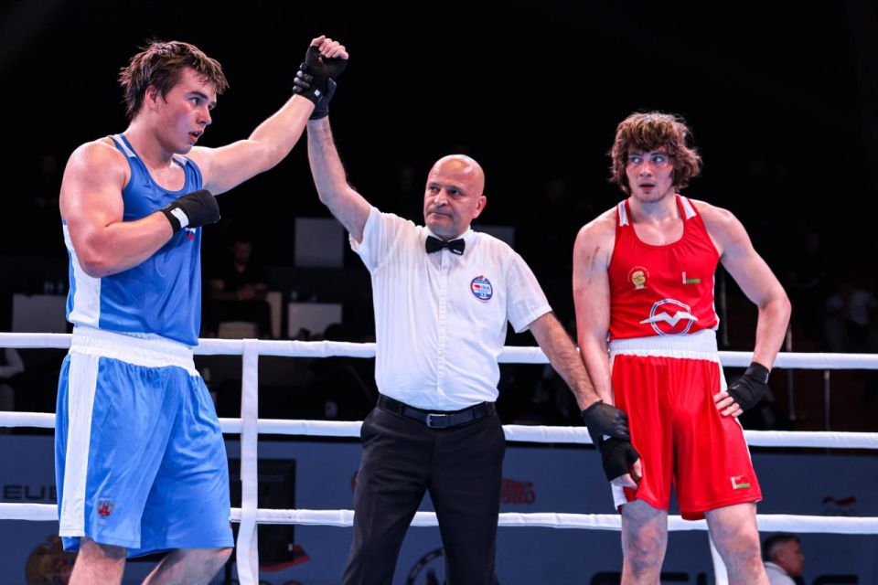 Сергей Аксёнов: Золотые медали на первенстве Европы по боксу в Ереване среди юниоров и молодежи завоевали еще два крымских спортсмена
