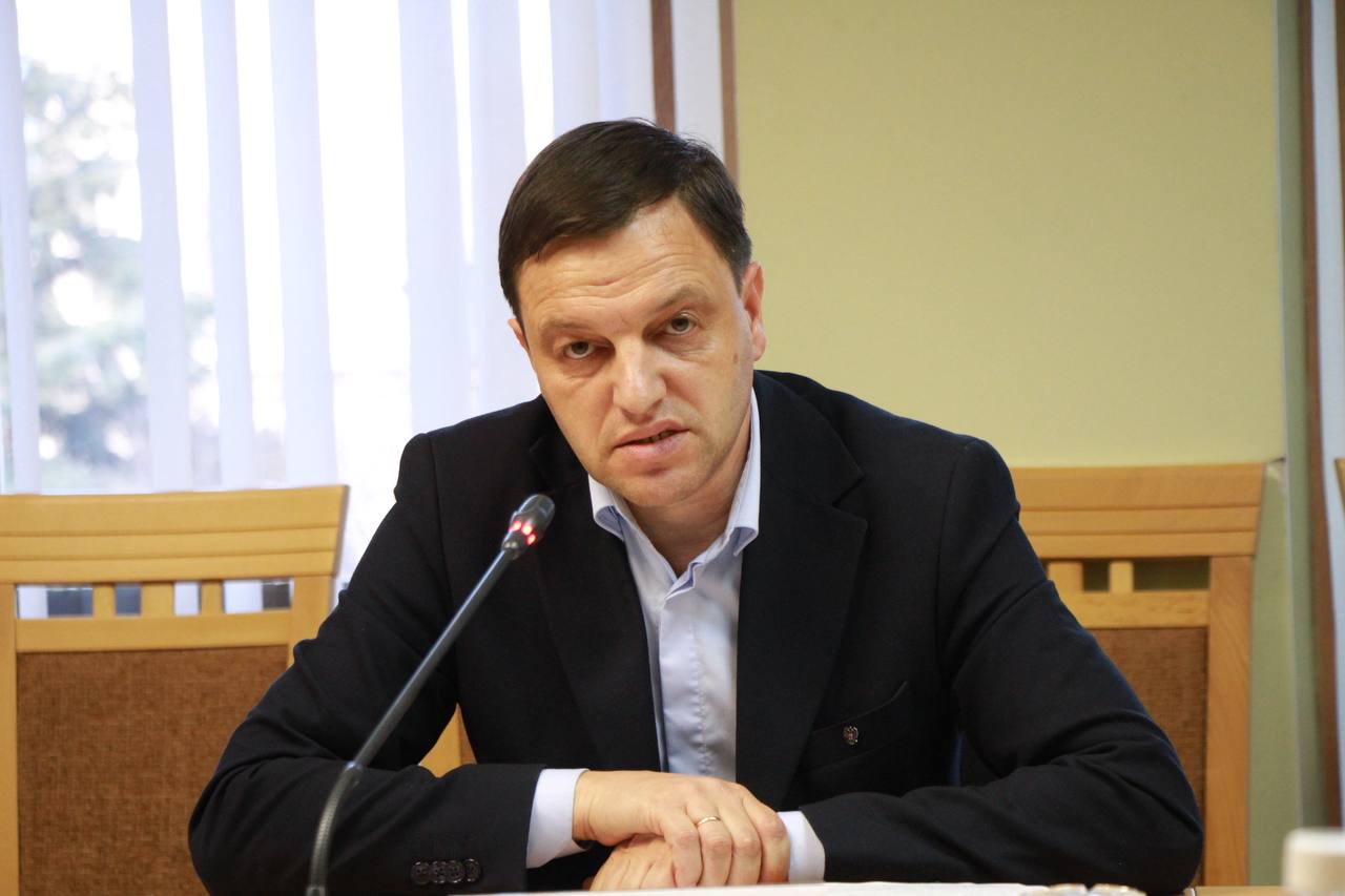 Анастасия Гридчина: Сегодня на совместном заседании комитетов Государственного Совета Республики Крым по межнациональным отношениям и по народной дипломатии и межрегиональным связям депутаты рассмотрели проект закона... Анастасия Гридчина: Сегодня на совместном заседании комитетов Государственного Совета Республики Крым по межнациональным отношениям и по народной дипломатии и межрегиональным связям депутаты рассмотрели проект закона...