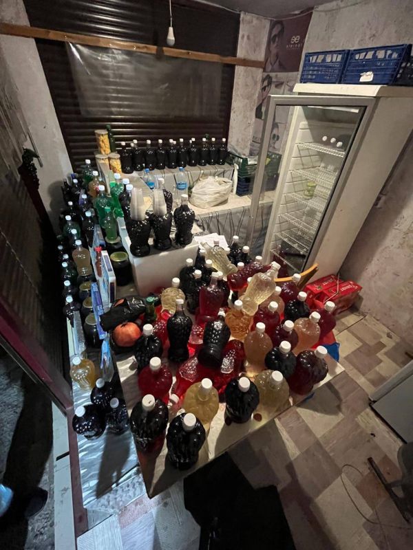 В Алуште вынесен приговор жителям региона, признанным виновным в изготовлении опасной спиртосодержащей продукции