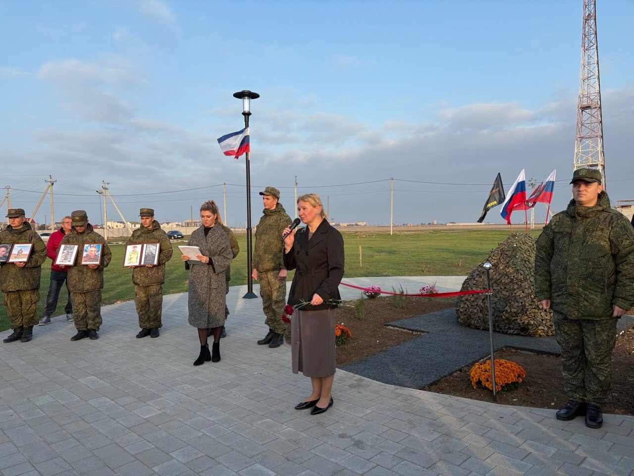 В Сакском районе торжественно открыли парк славы и памяти участников СВО «ZOV» В Сакском районе торжественно открыли парк славы и памяти участников СВО «ZOV»